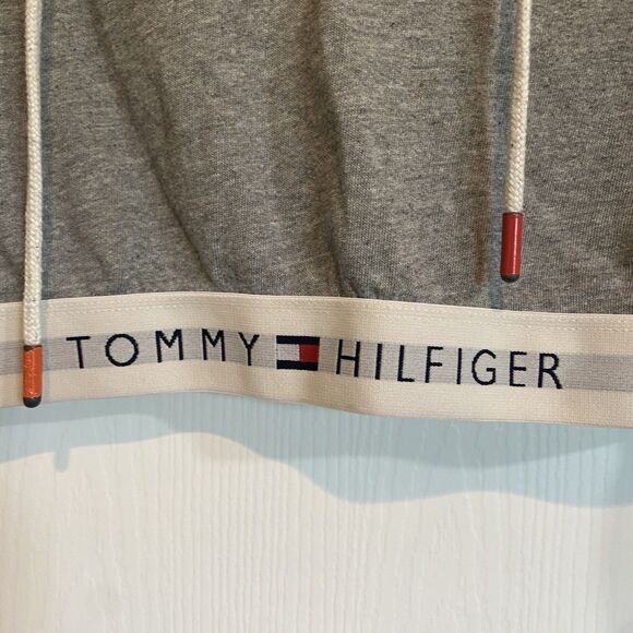 Tommy Hilfiger Varsity Cropped Logo Lounge Athleisure Hoodie Sweatshirt Size Sm - Picture 2 of 11
